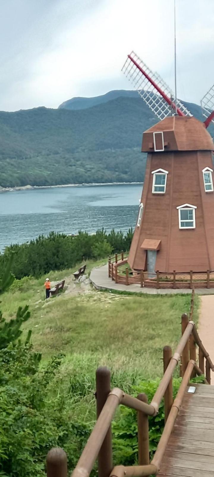 Pataya Motel Geoje Zewnętrze zdjęcie